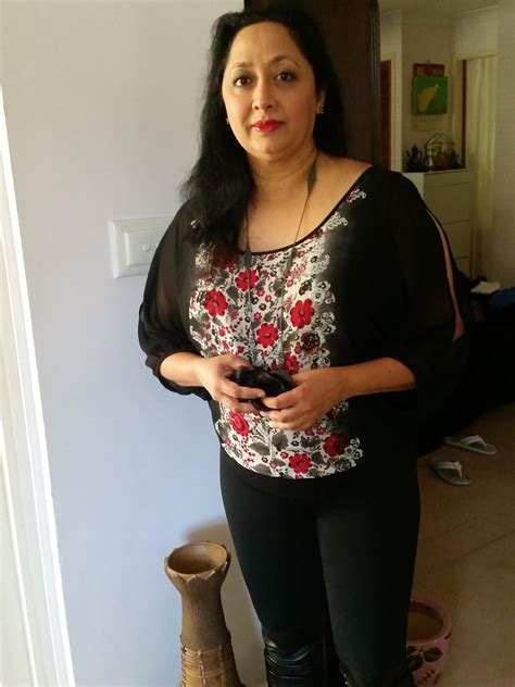 Would you fuck My whore mom rough | Scrolller