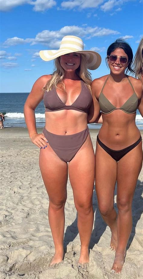 Karoline Leavitt and the Modern Balancing Act Between Public Service ...