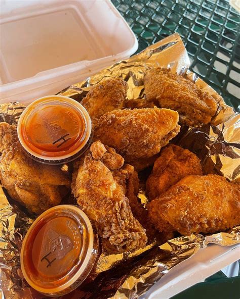 Mr BBQ at Mystic Oak Golf Course menus in Waterloo, Illinois, United States