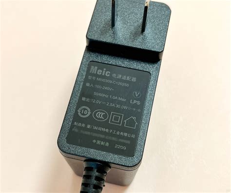 Wi-Fi 6无线路由器真·旗舰：双2.5GE网口的中兴AX5400 Pro+抢先玩-聚超值