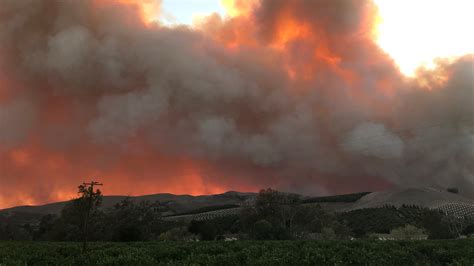 Alisal Fire Prompts Evacuations Near Santa Barbara - The New York Times