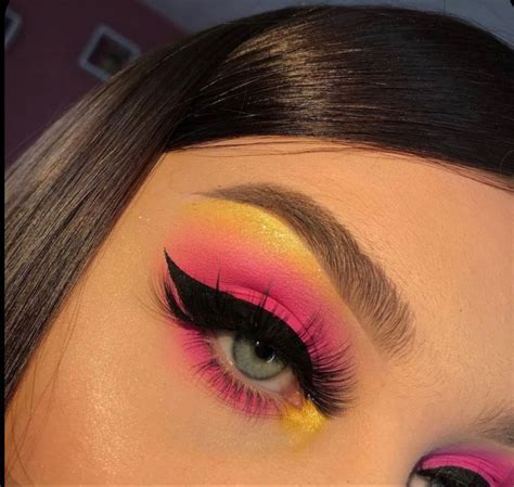 Cute Pink Makeup Looks - Flawless Makeup Routine