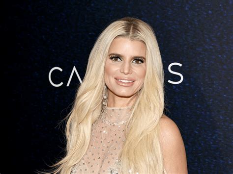 Jessica Simpson Reacts to Daughter Maxwell's Graduation