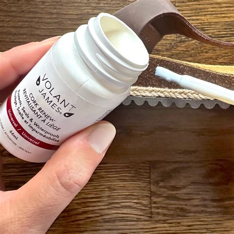 Volant James Shoe Care Cork Renew