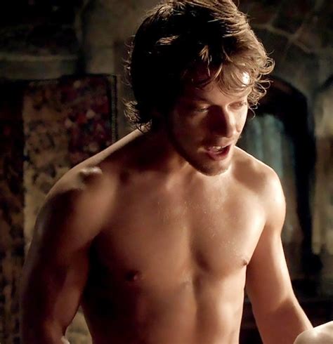 41 male celebs who did full frontal scenes