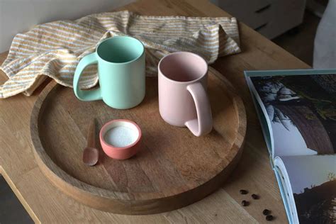 Ceramic vs. Enamel Mugs: Which One to Use Every Day? – CURVD