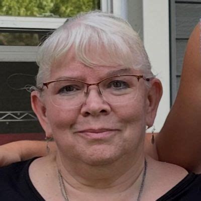 Apfel Wolfe Funeral Home Memorials and Obituaries | We Remember