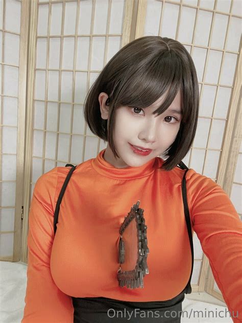 Depvailon.Com: Minichu - Pochita | Page 1/3