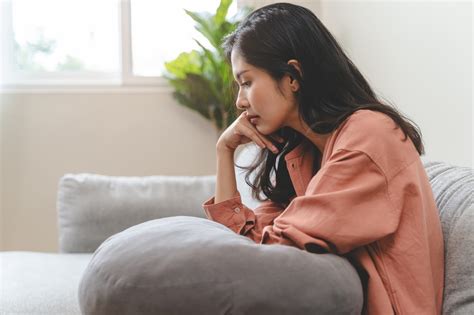 Primeros síntomas de esclerosis múltiple y señales tempranas