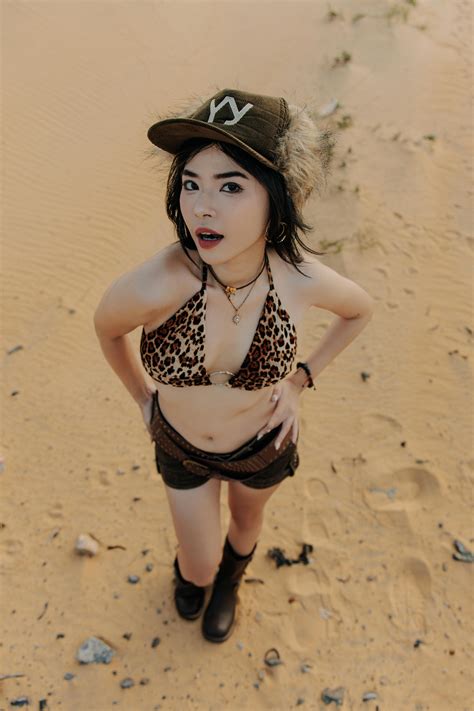 Emma+Myers+In+Bikini Photos, Download The BEST Free Emma+Myers+In ...