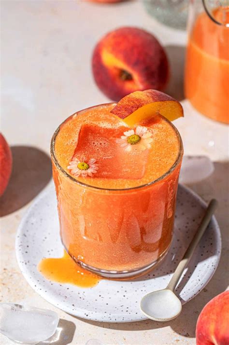 How to Make Fresh Peach Juice & Easy Peach Nectar