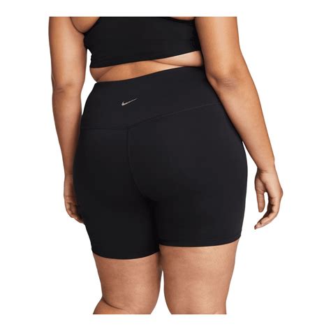 Nike Women's High Rise 7-inch Yoga Shorts | SportChek