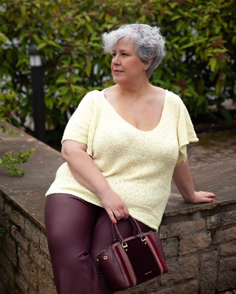 Caricia Top - ChristalLK