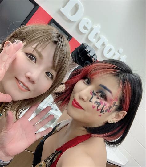 Hikaru Shida & Yuka Sakazaki : LadiesOfWrestling