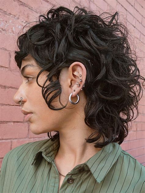 17 Trendy Curly Mullets for Women Who Want a Fierce Look in 2026 ...