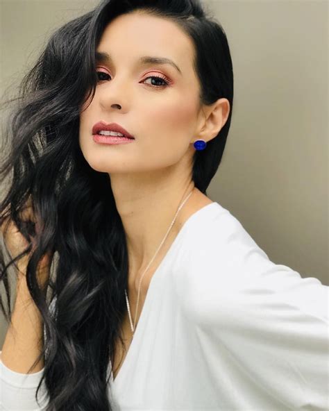 Paola Rey es una actriz colombiana que a sus 39 años no deja de despertar admiración por su piel ...