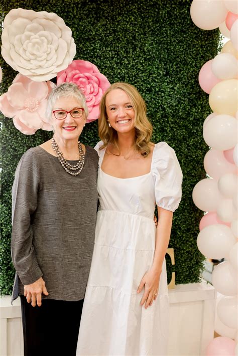 75 Best Grandma Names - Grandmother Nicknames