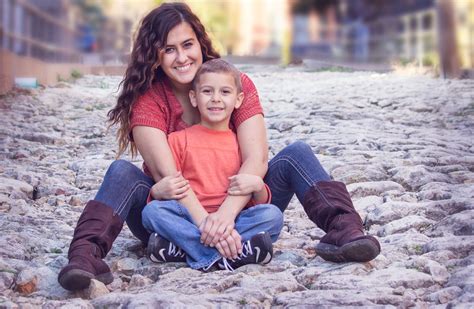 mother and son picture | family photography | mother son pose | mommy ...