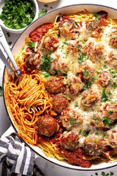 Cheesy baked spaghetti with ground beef – Artofit
