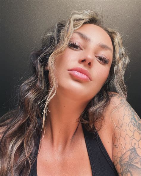 𝙺𝚎𝚗𝚍𝚛𝚊 𝙽𝚒𝚔𝚘𝚕𝚎 (@knikolex2) • Instagram photos and videos