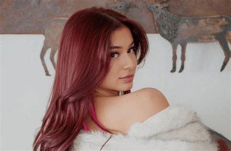 Andie Elle | Dopple.ai