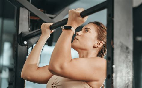 Is It Good to Workout Before Bed? The Pros and Cons of Late-Night Exercise - BetterMe