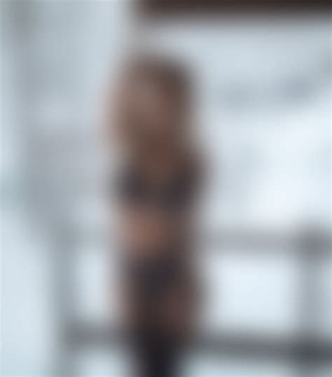 Faith Marone : sexygirls