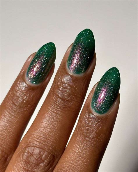 Dark Green Glitter Acrylic Nails