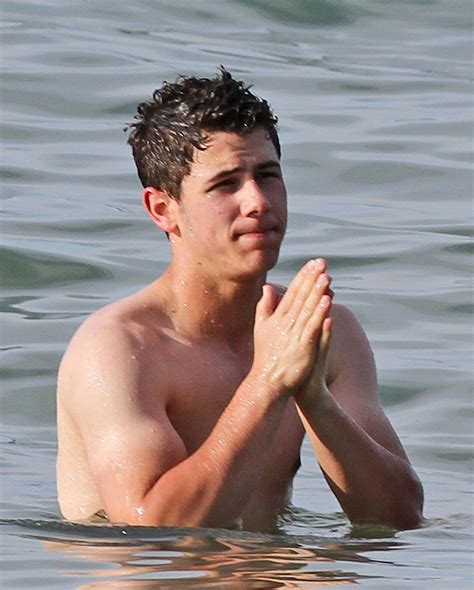 61 Best Nick jonas shirtless ideas | nick jonas shirtless, nick jonas ...
