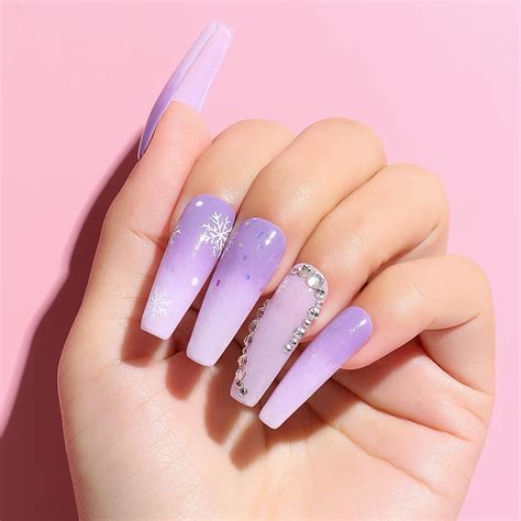 Light Purple Nail Designs