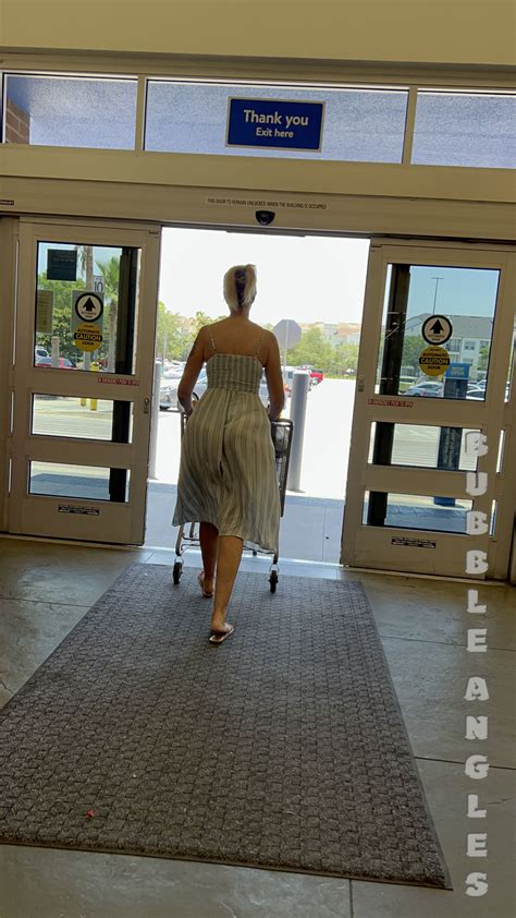 A New Vizion - Sexy PAWG MILF jiggly booty in see thru dress...