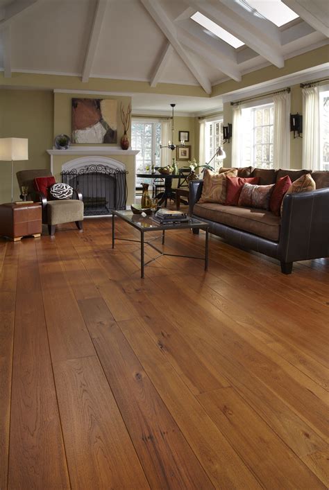 Hickory Hardwood Flooring in Living Room - Carlisle Wide Plank Floors ...