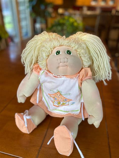Vintage Cabbage Patch/The Little People Doll 1979 handwritten Xavier ...