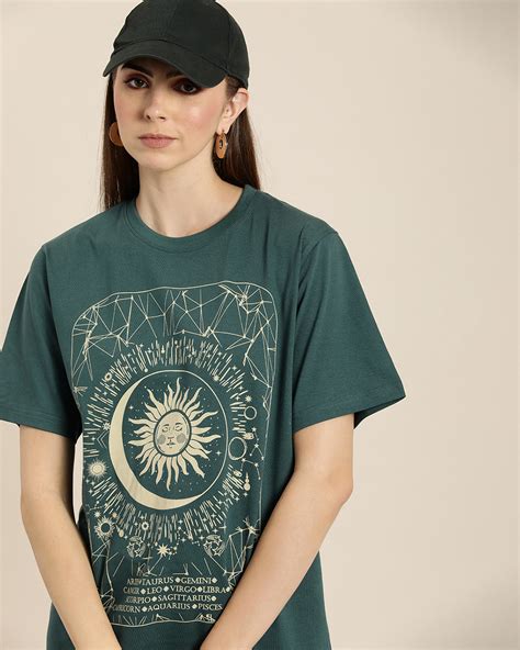 Buy Men's Green Graphic Printed Oversized T-shirt Online at Bewakoof