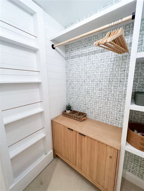 The DIY Secret Door You Need To Find A Place For In Your Home ...