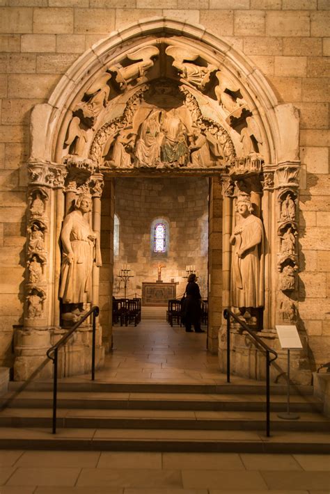 Met Cloisters (Cloisters Museum in Fort Tryon Park) - Adventure Clues