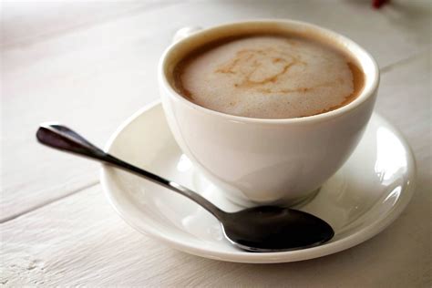 รีวิว Torpedo Coffee - ร้านกาแฟเล็กๆ ในท่าเรือแหลมเที่ยน สัตหีบ