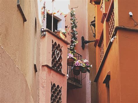 El Callejon Del Beso