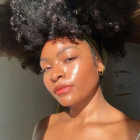 Does Mewing Work To Sculpt Your Jawline? Here's What To Know