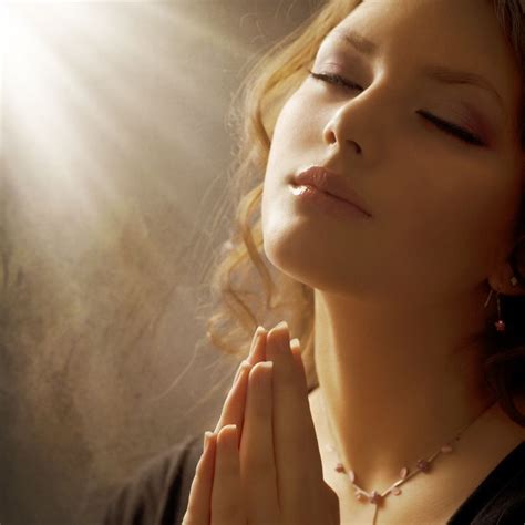 Left Eye Twitching Biblical Meaning - Bible Wings