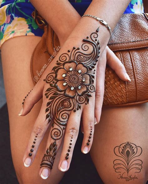 Simple Flower Henna Hand Designs