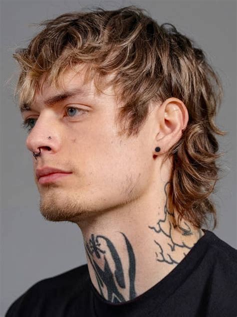 17+ Shaggy Mullet Styles for Men to Rock in 2026!