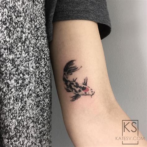 Simple Koi Fish Tattoo Designs