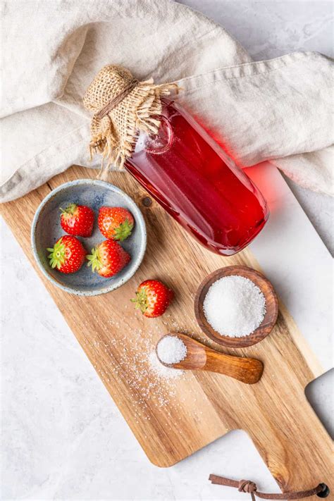 Strawberry Simple Syrup - Food Faith Fitness