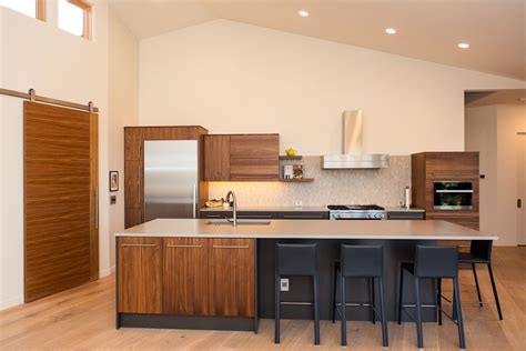 Pros and Cons of Luxury Vinyl Tile (LVT) - Winsome Construction