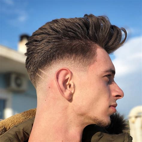 21 Hottest Fohawk (Faux Hawk) Haircuts & Hairstyles for Men in 2026