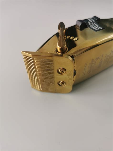 ANDIS MASTER CORDLESS CLIPPER - GOLD - Goldblades.dk