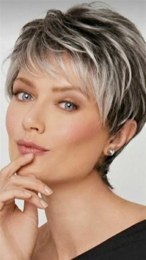 Short Hairstyles For Grey Hair Over 60