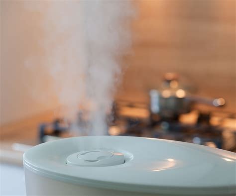 Can Humidifiers Actually Relieve Dry, Irritated Throat? The Answers May Surprise You
