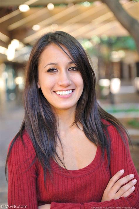 Amia Miley | Scrolller